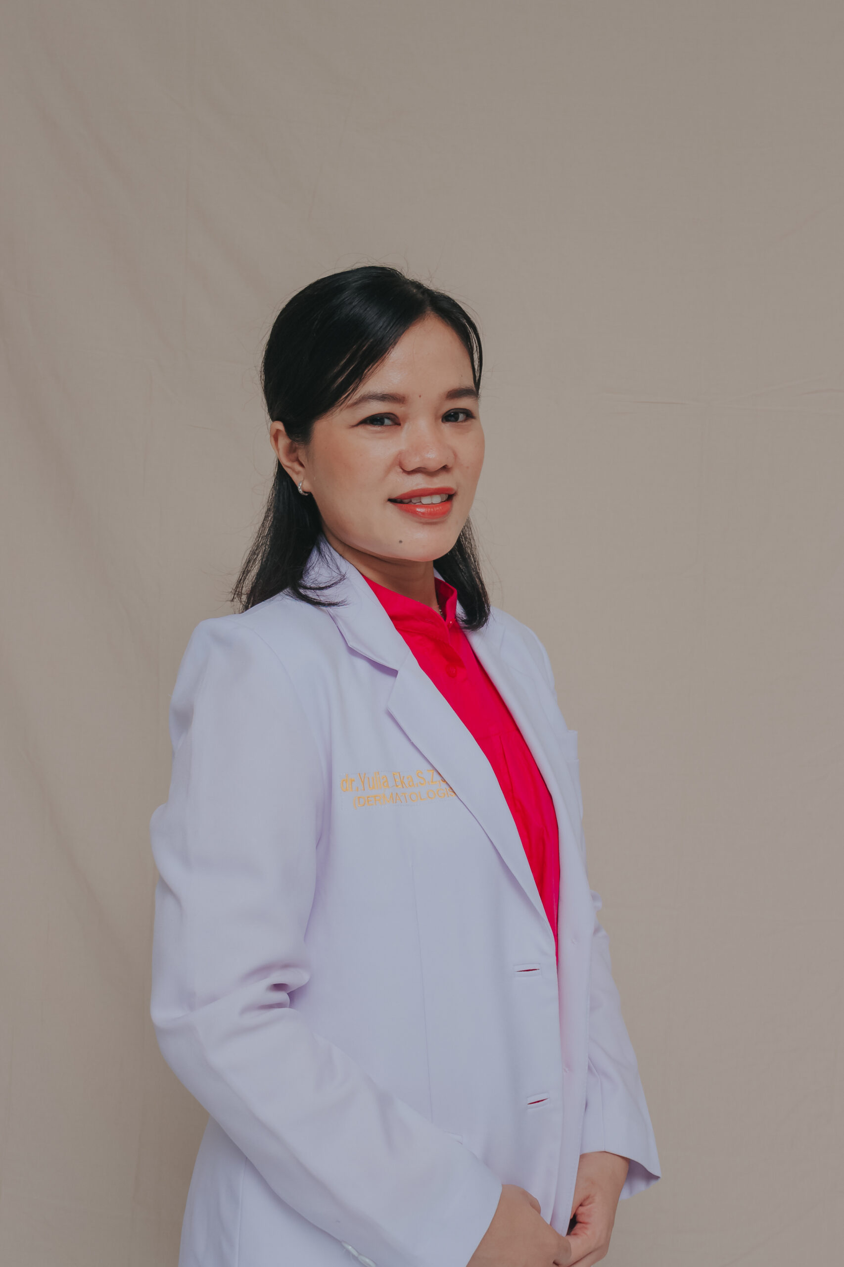 dr. Yulia Eka Suryani Zagoto, Sp. DV