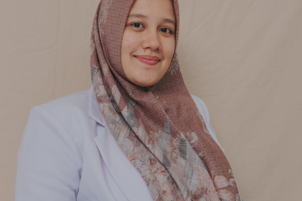 dr. Intan Rizal
